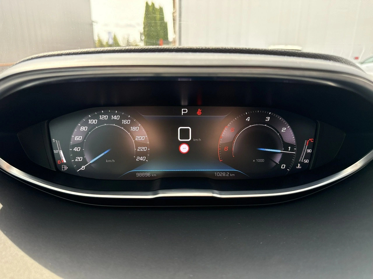 Peugeot 5008 - Zdjęcie 25