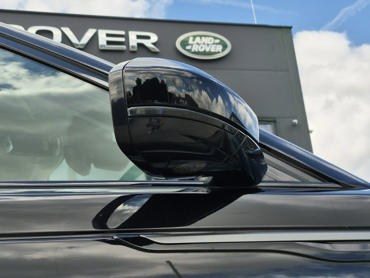 Land Rover Range Rover Velar - Zdjęcie 16