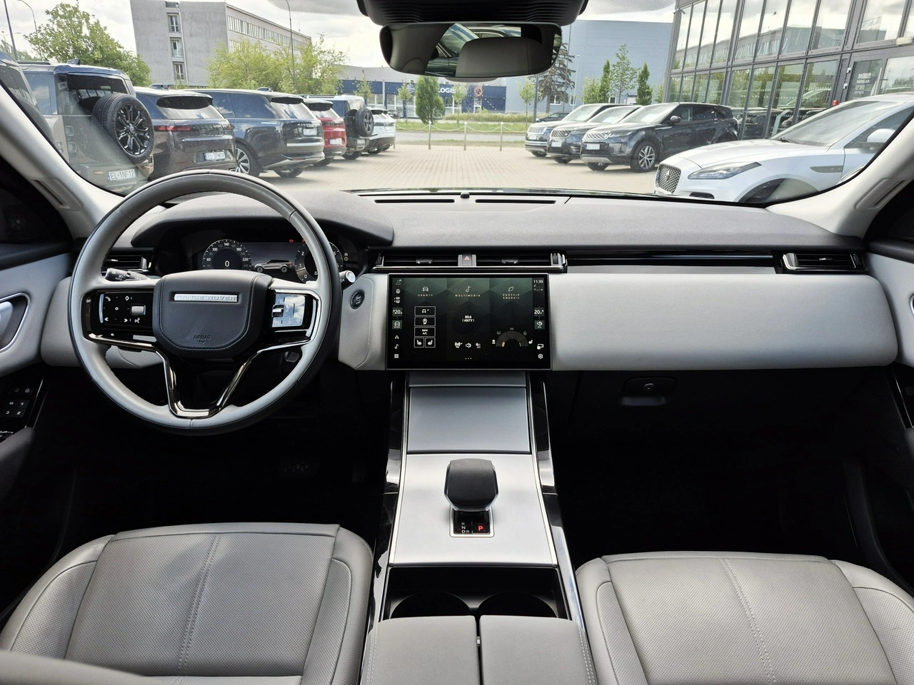 Land Rover Range Rover Velar - Zdjęcie 30