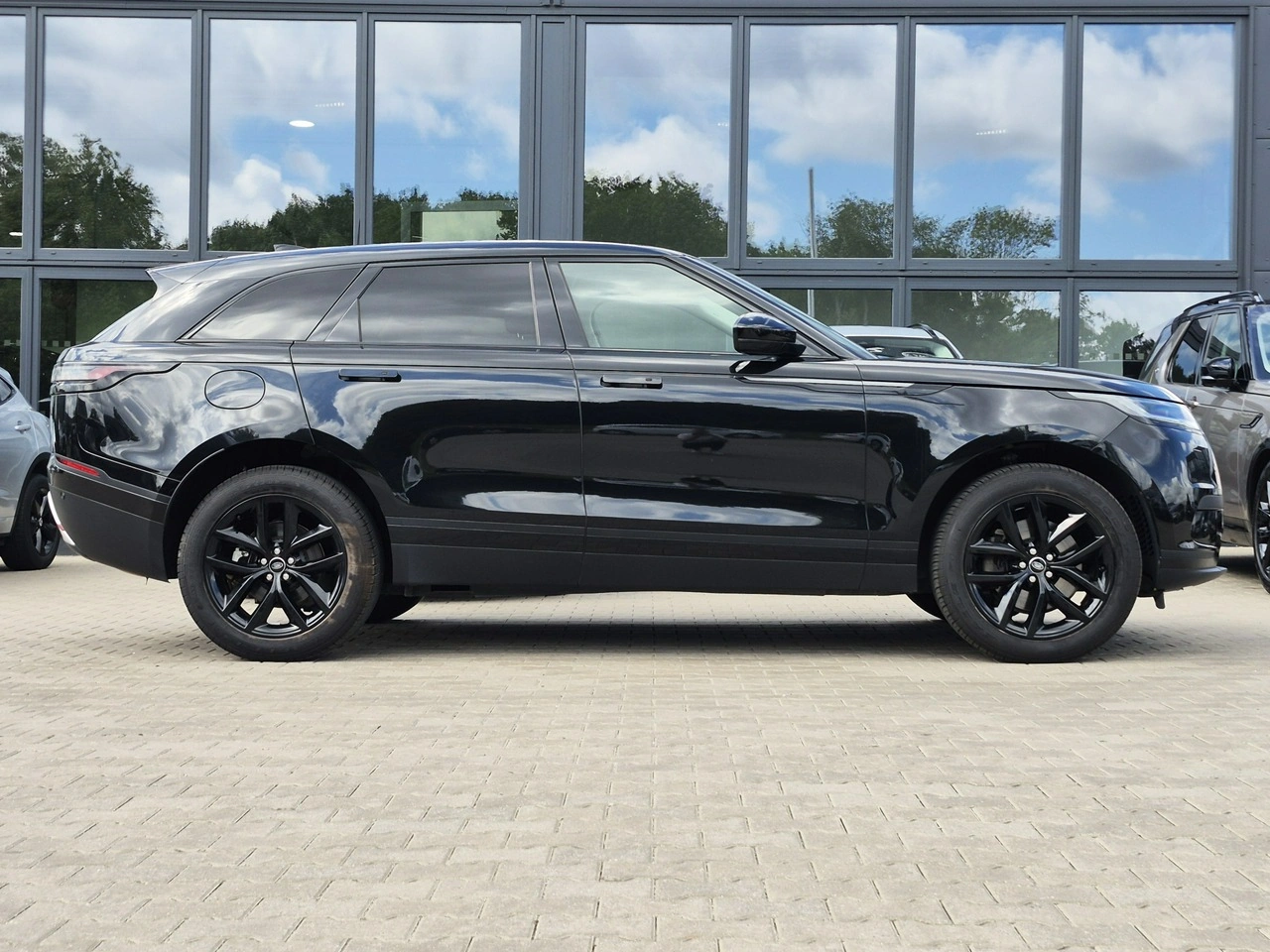 Land Rover Range Rover Velar - Zdjęcie 4