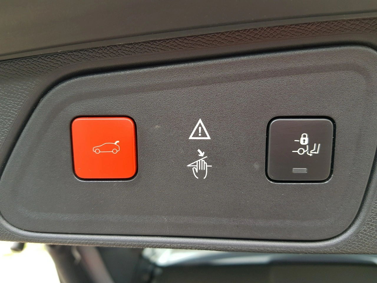 Peugeot 3008 - Zdjęcie 14