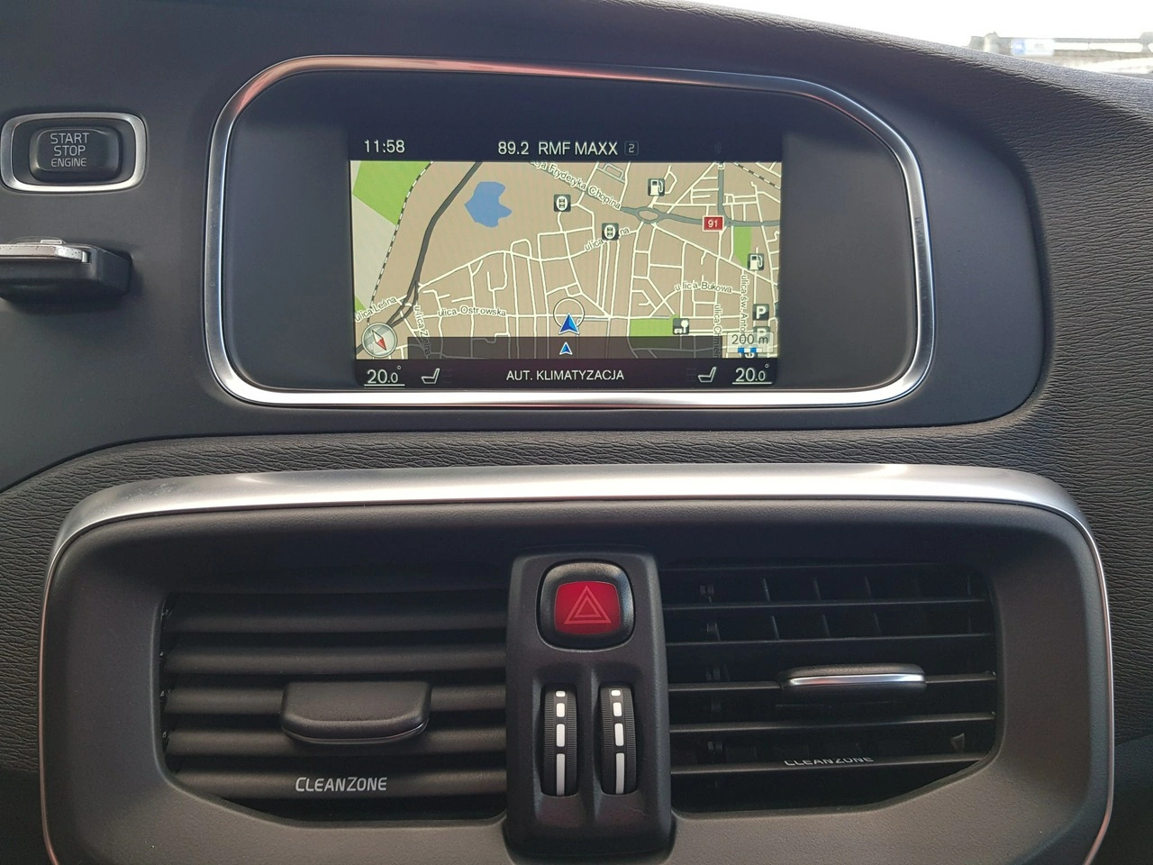 Volvo V40 - Zdjęcie 20
