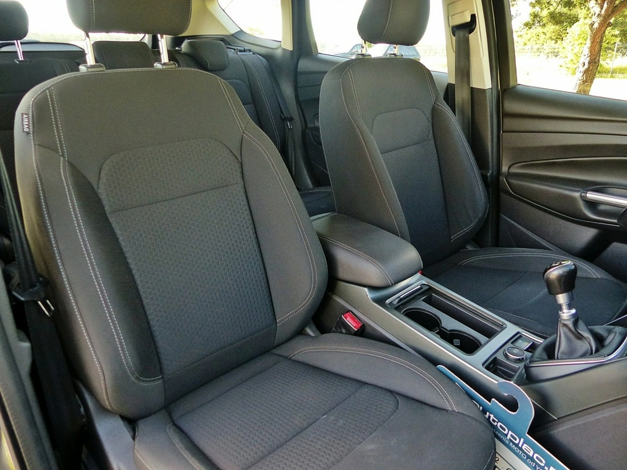 Ford Kuga - Zdjęcie 26