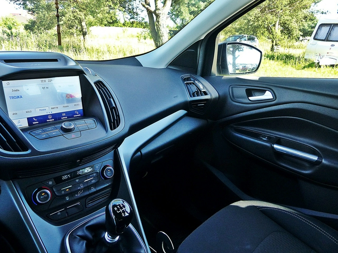 Ford Kuga - Zdjęcie 33