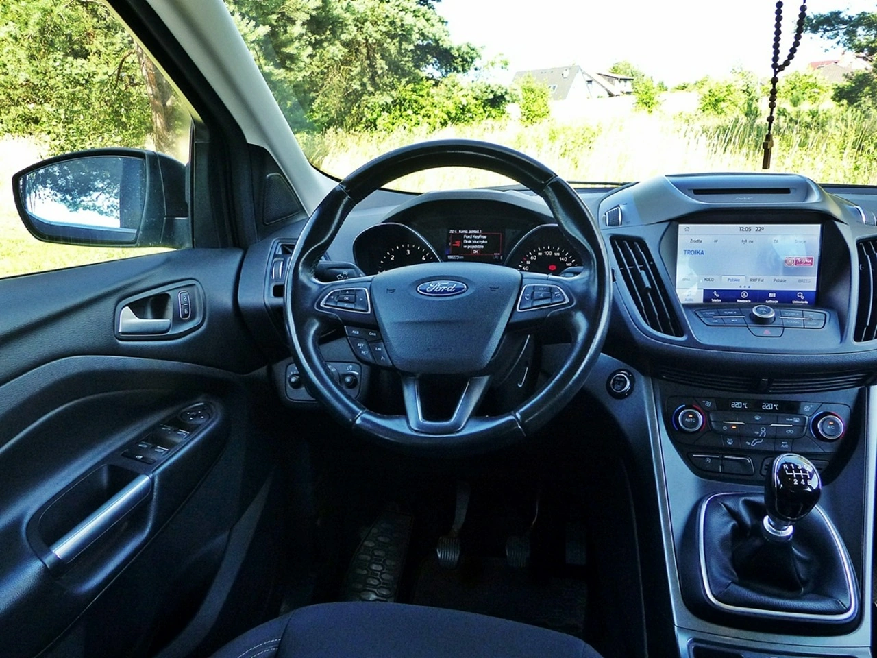 Ford Kuga - Zdjęcie 34