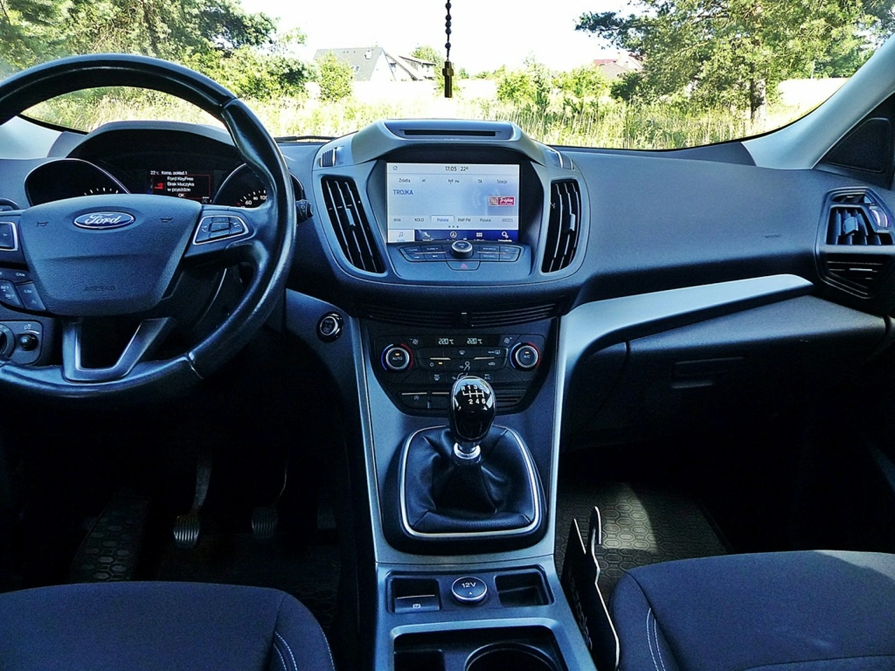 Ford Kuga - Zdjęcie 35