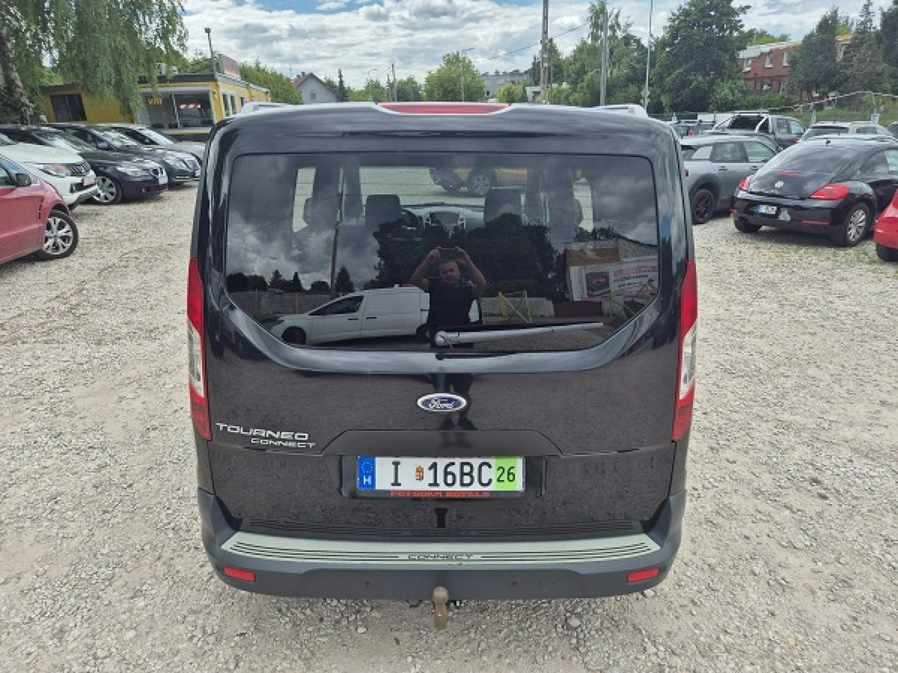 Ford Grand Tourneo Connect - Zdjęcie 15