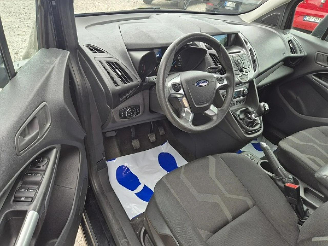 Ford Grand Tourneo Connect - Zdjęcie 16
