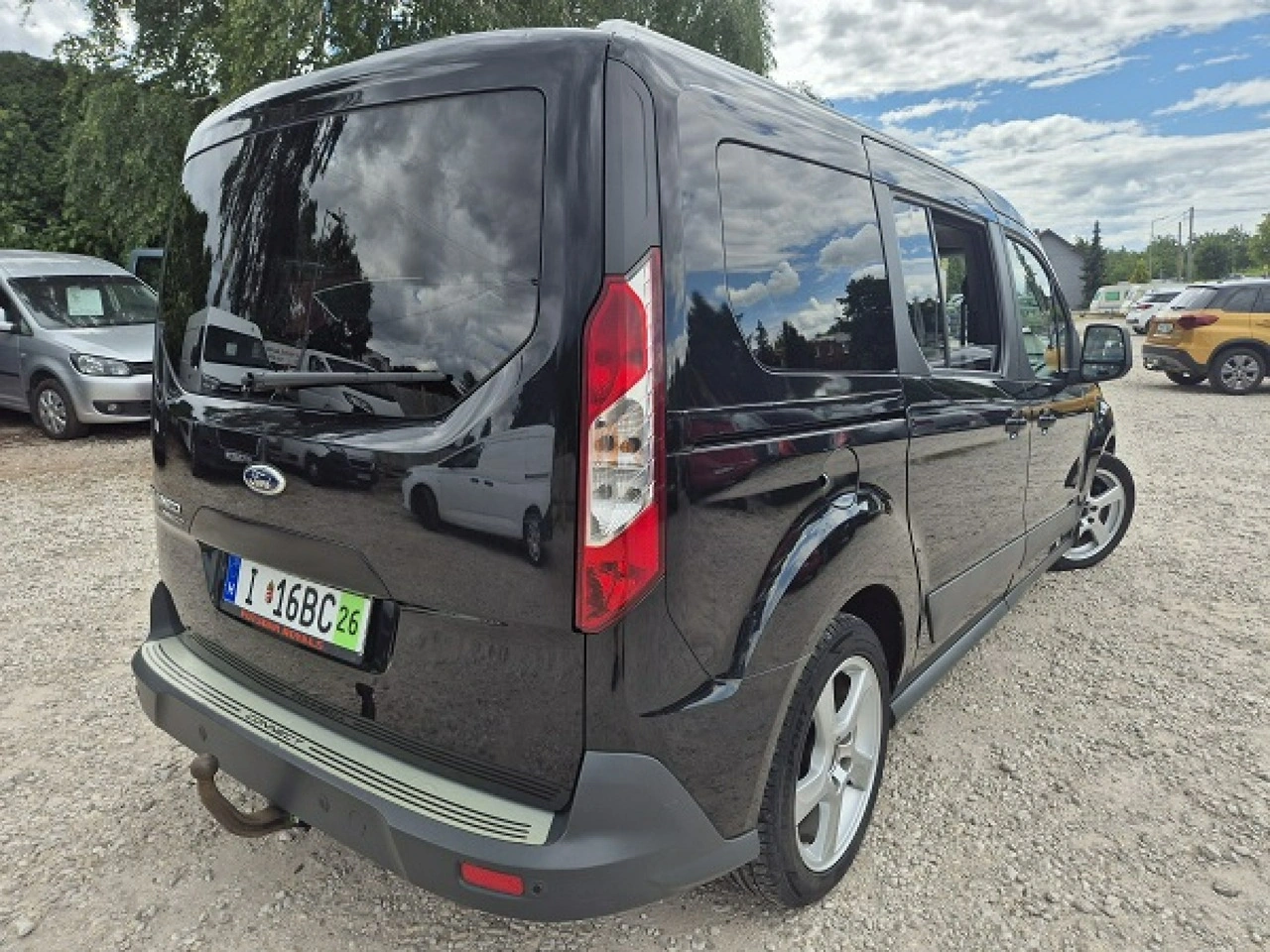 Ford Grand Tourneo Connect - Zdjęcie 1