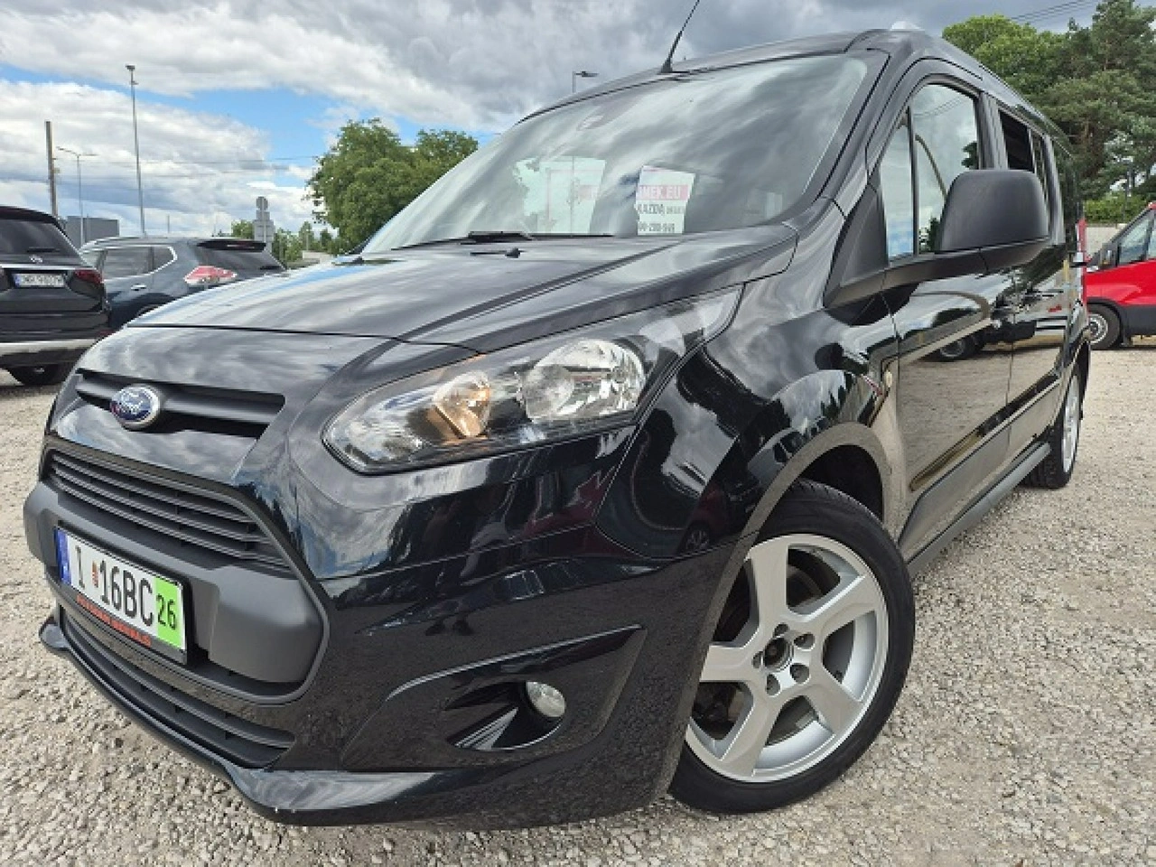 Ford Grand Tourneo Connect - Główne zdjęcie