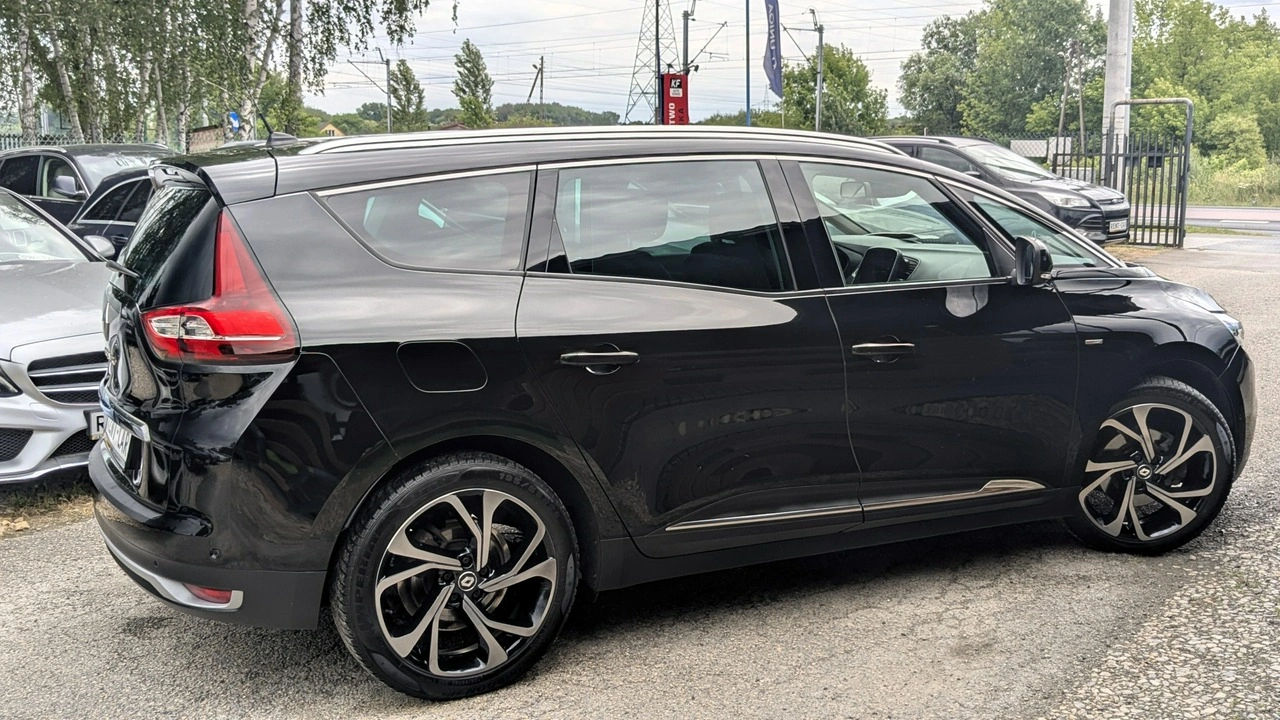 Renault Grand Scenic - Zdjęcie 12