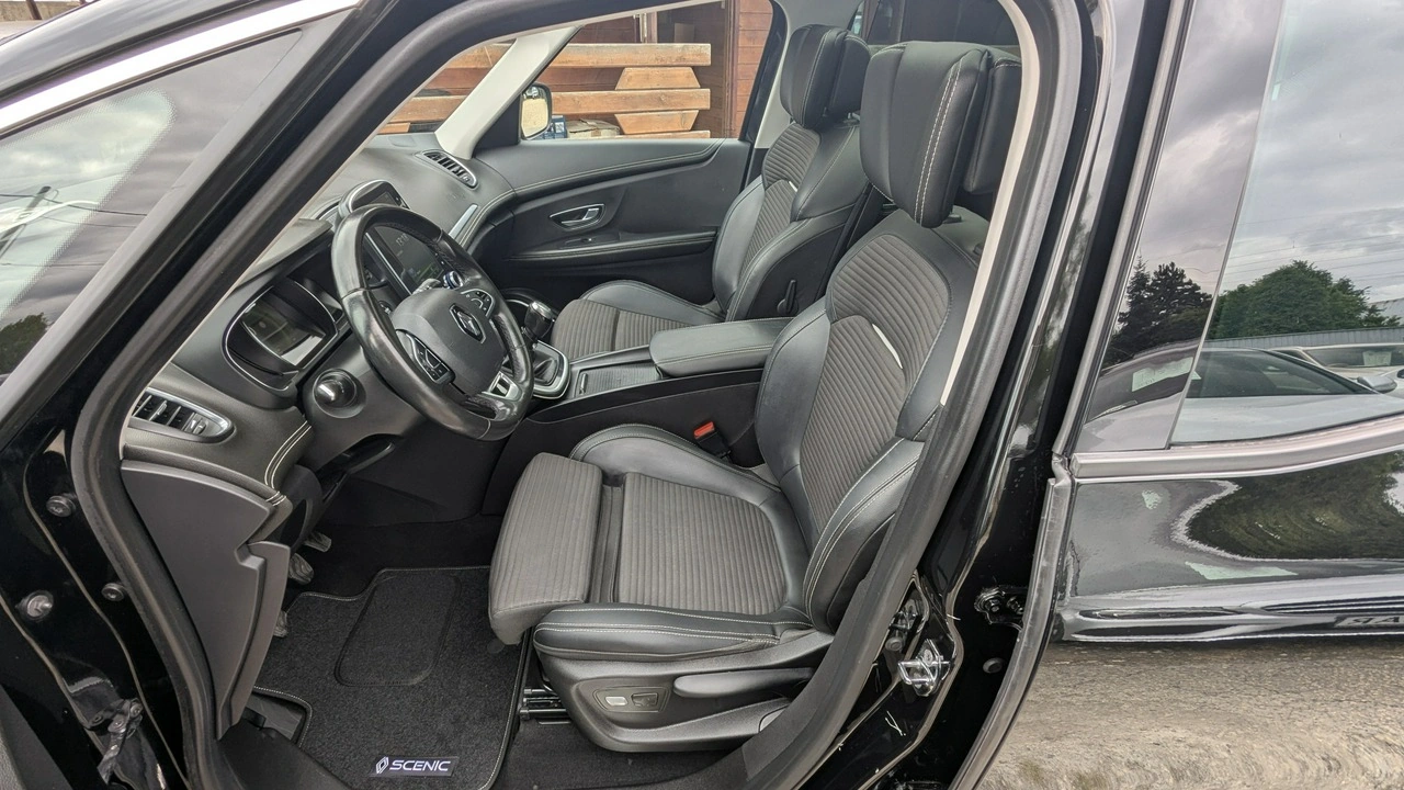 Renault Grand Scenic - Zdjęcie 13