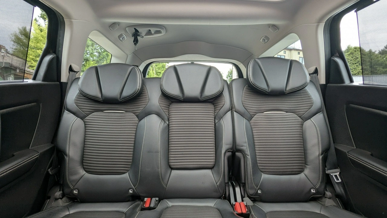 Renault Grand Scenic - Zdjęcie 16