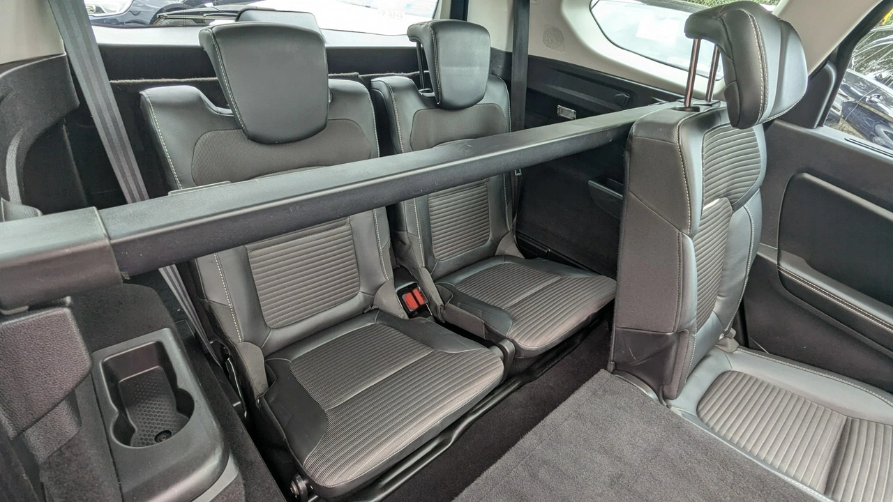 Renault Grand Scenic - Zdjęcie 17