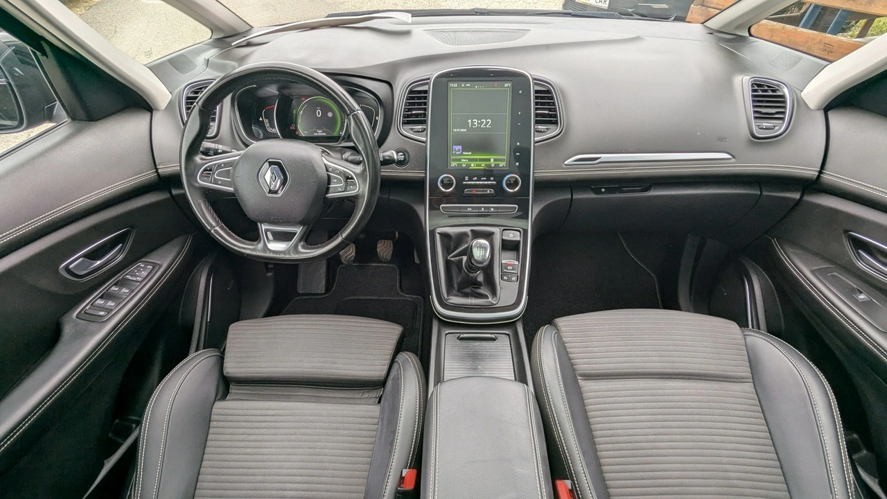 Renault Grand Scenic - Zdjęcie 21