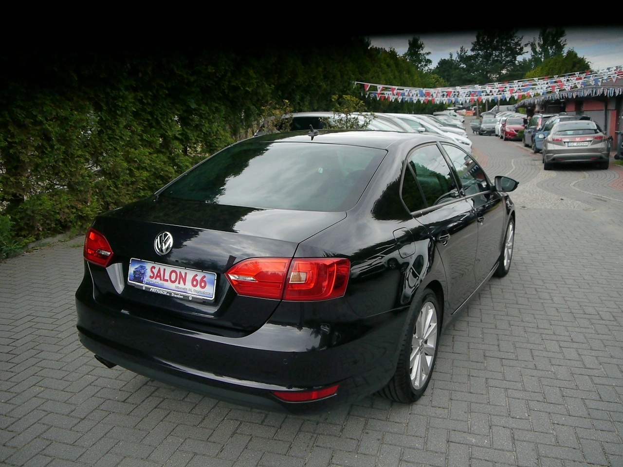 Volkswagen Jetta - Zdjęcie 13