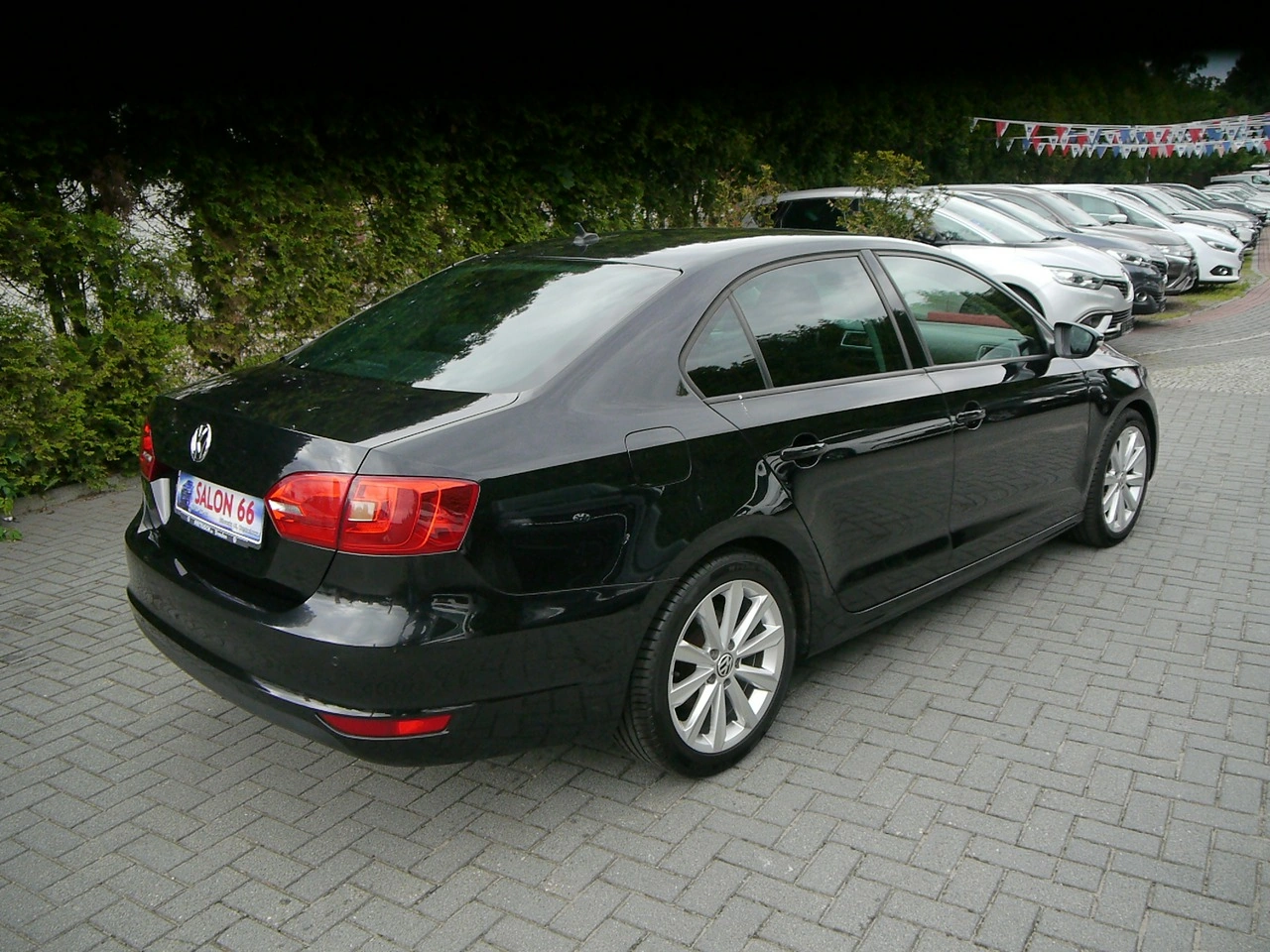 Volkswagen Jetta - Zdjęcie 14
