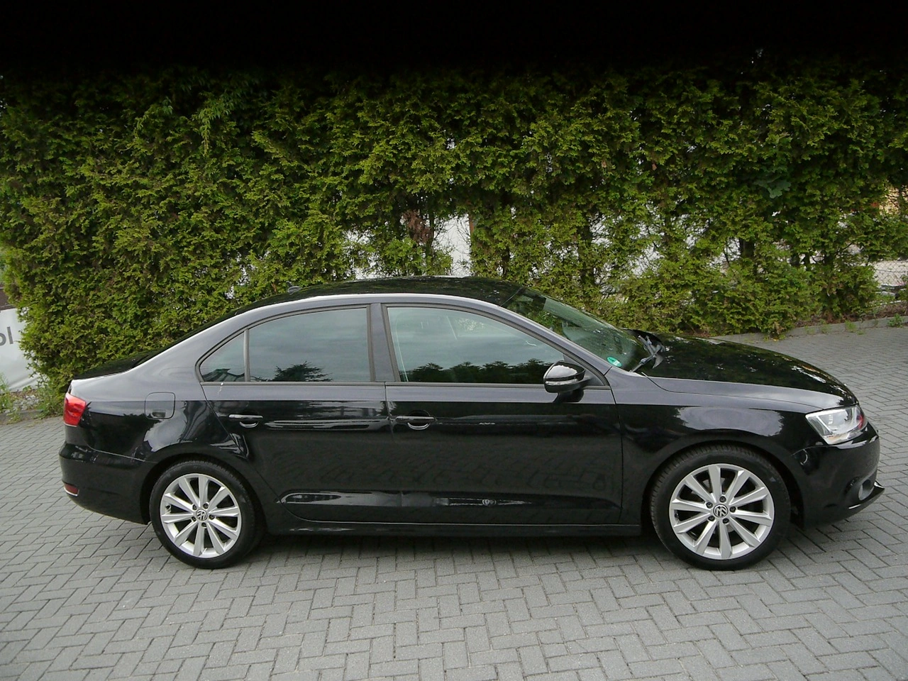 Volkswagen Jetta - Zdjęcie 15