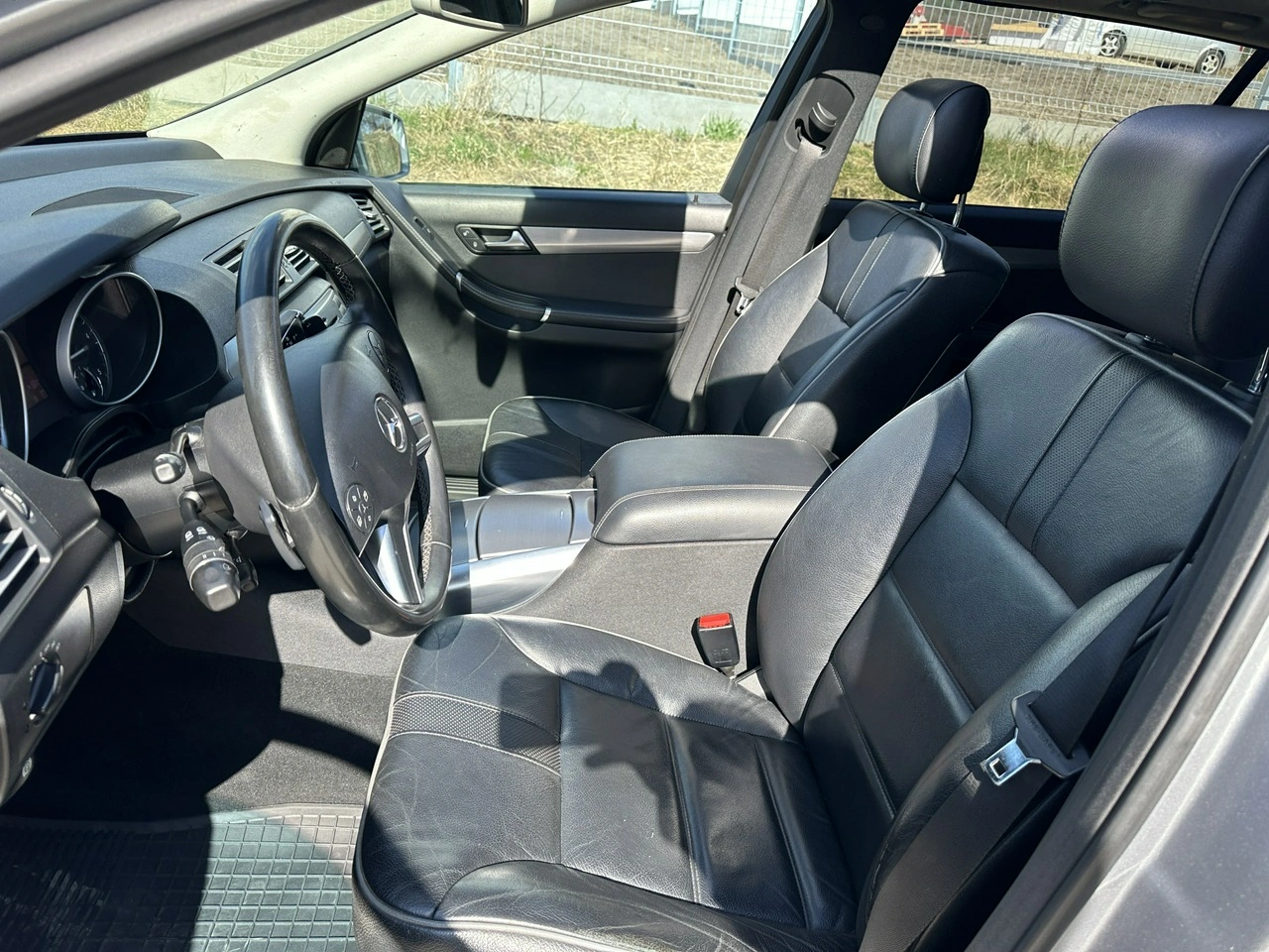 Mercedes R 350 - Zdjęcie 11