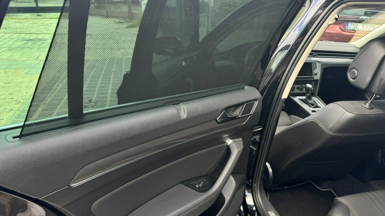 Volkswagen Passat Alltrack - Zdjęcie 23