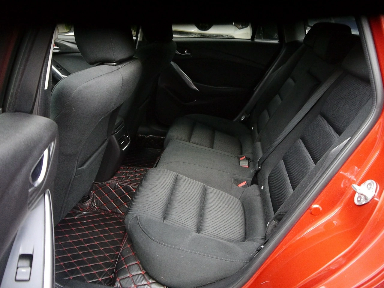 Mazda 6 - Zdjęcie 34
