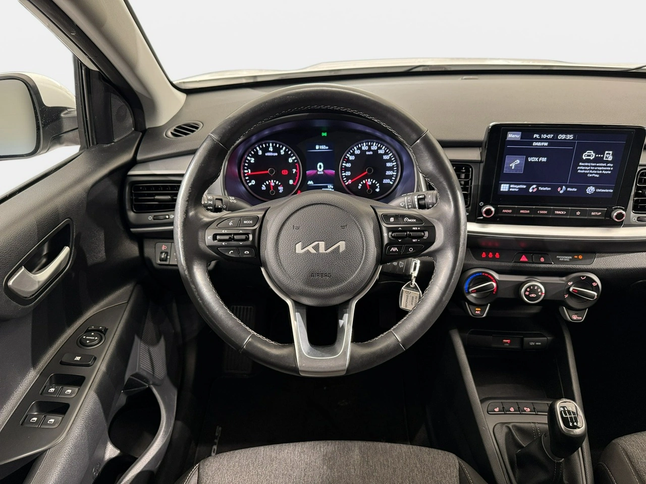Kia Stonic - Zdjęcie 15