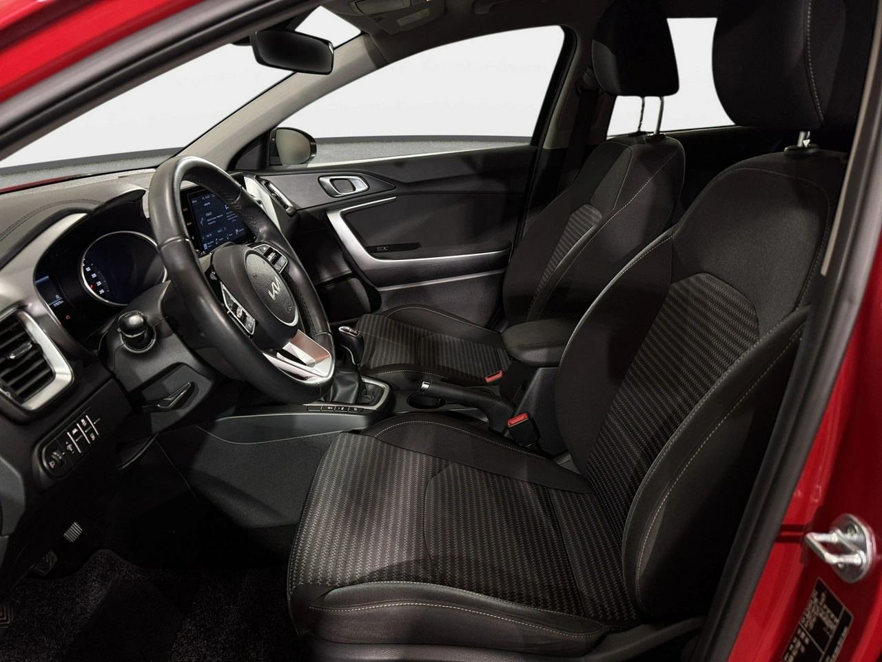 Kia XCeed - Zdjęcie 11