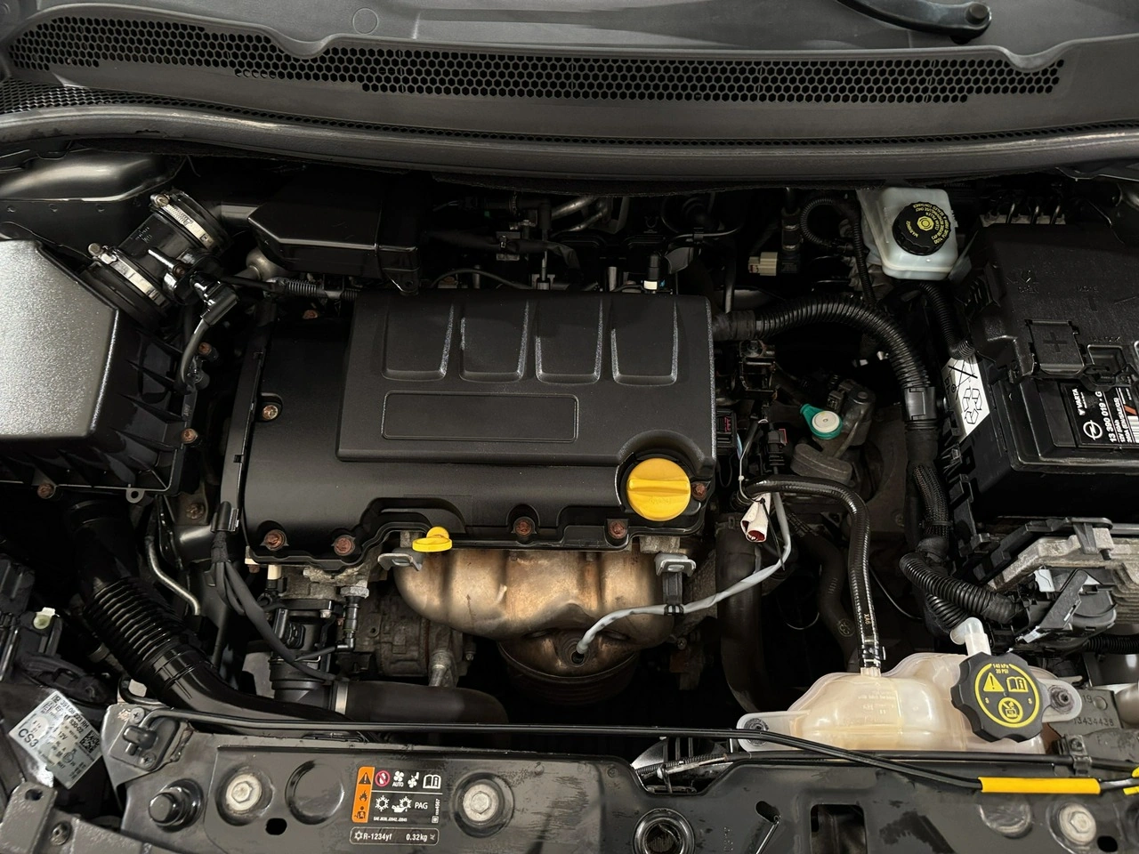 Opel Corsa - Zdjęcie 24