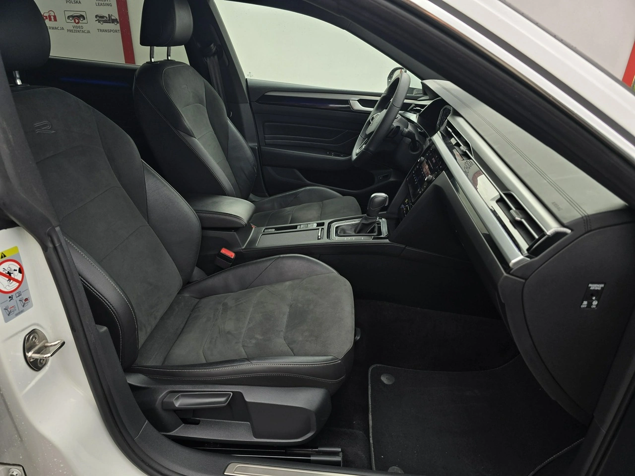 Volkswagen Arteon - Zdjęcie 21