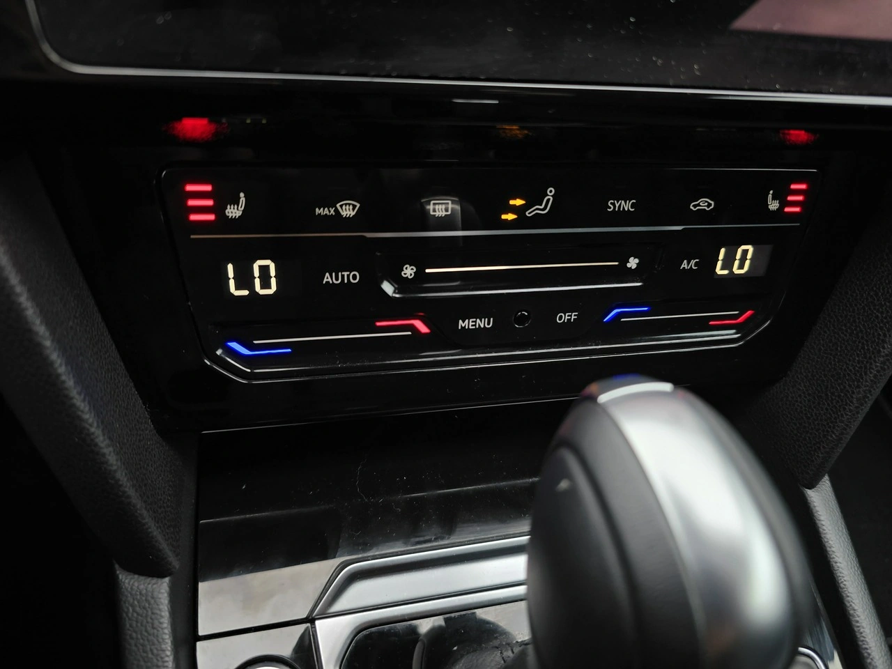 Volkswagen Arteon - Zdjęcie 32