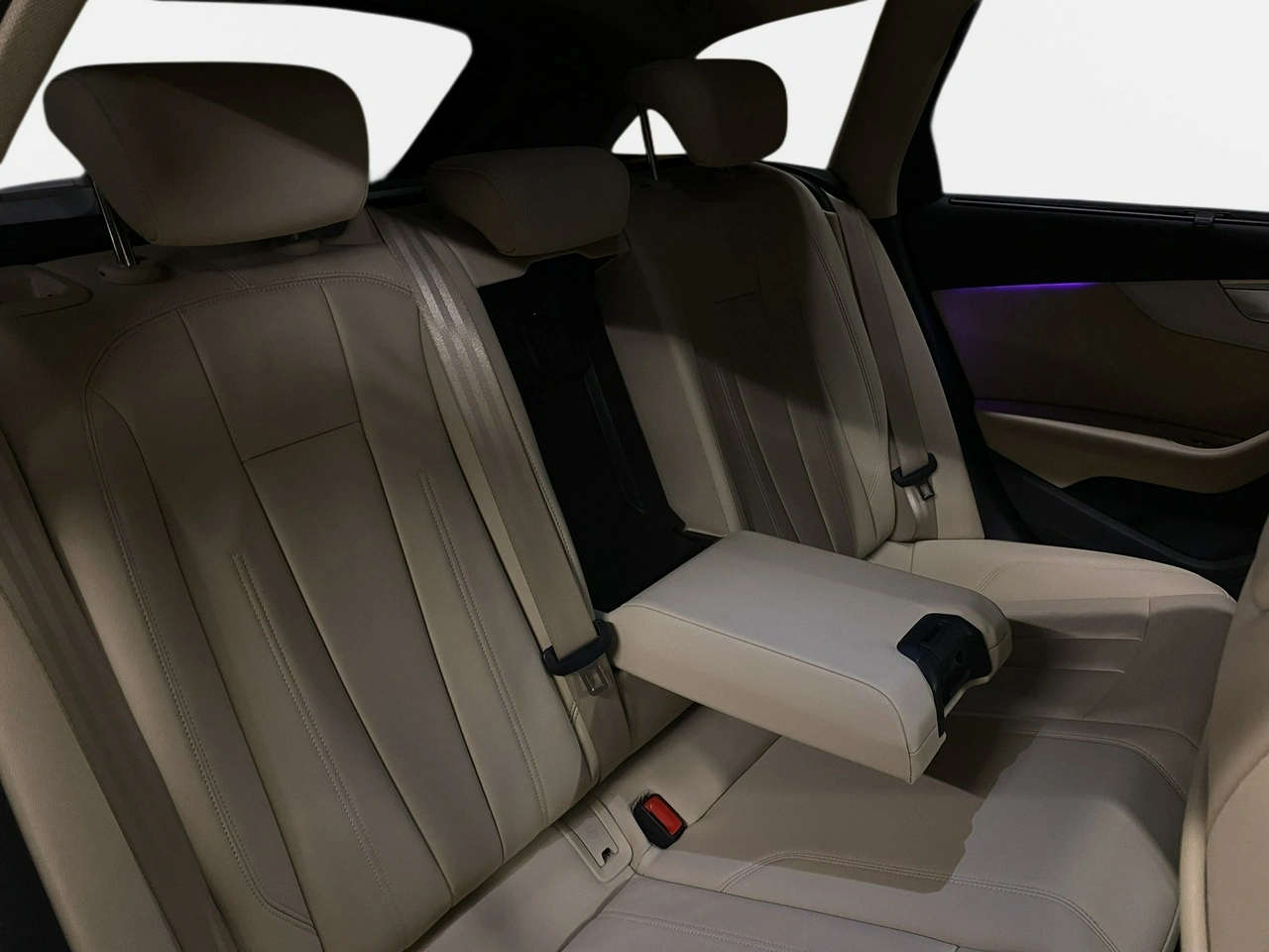 Audi A4 - Zdjęcie 14
