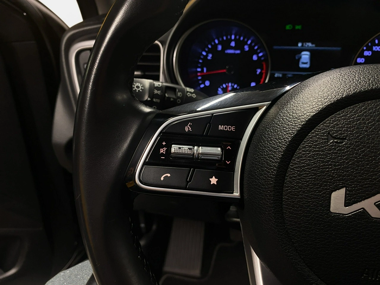 Kia XCeed - Zdjęcie 21
