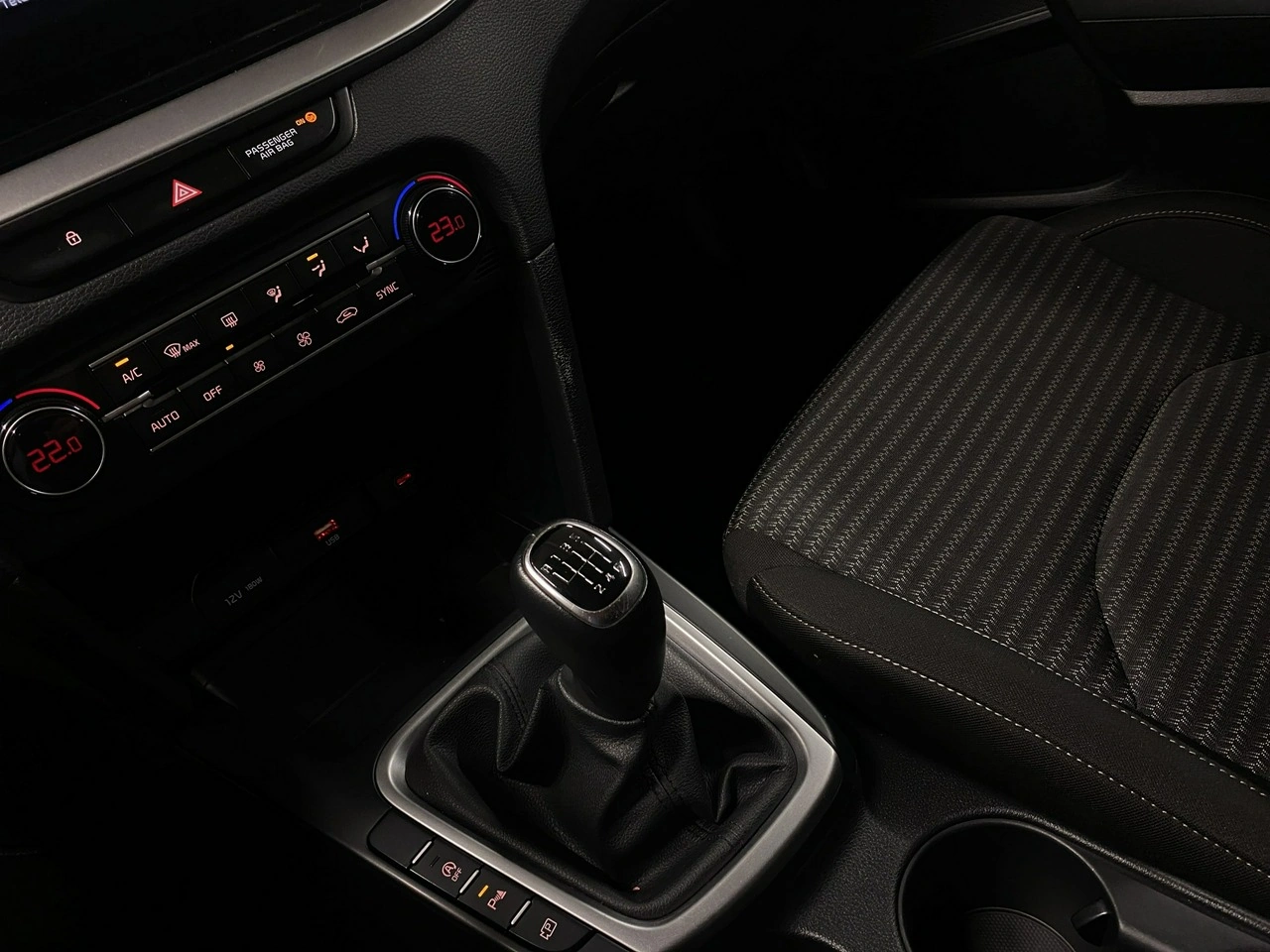 Kia XCeed - Zdjęcie 32