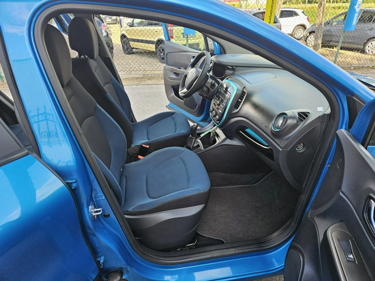 Renault Captur - Zdjęcie 9