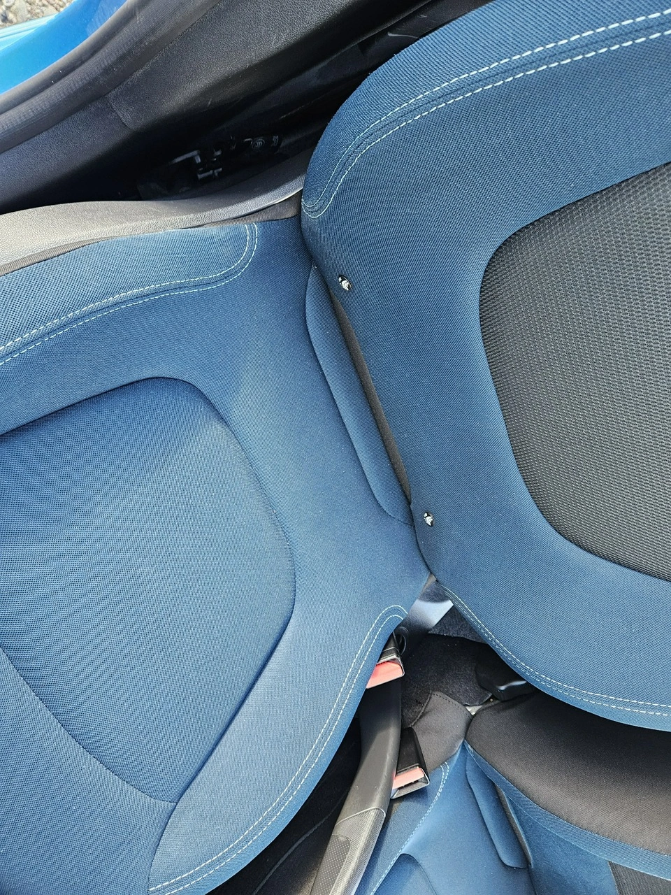 Renault Captur - Zdjęcie 17