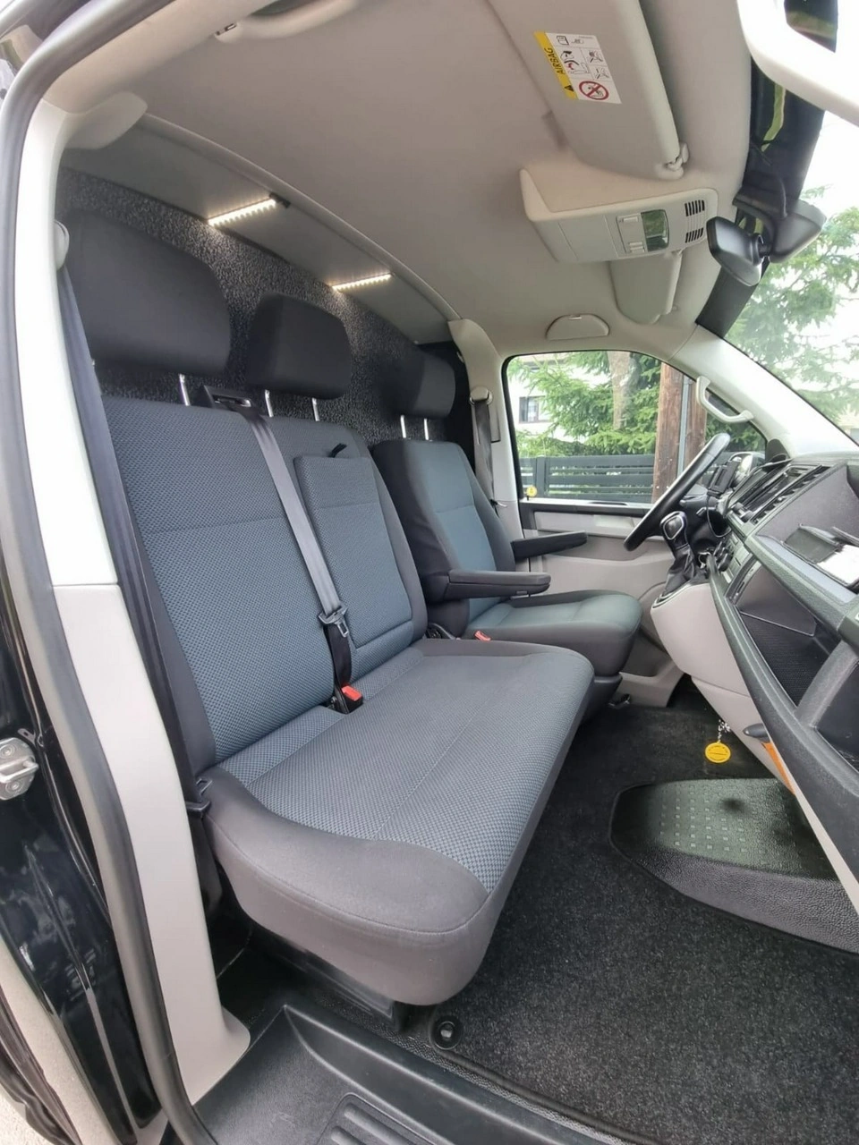 Volkswagen Transporter - Zdjęcie 12