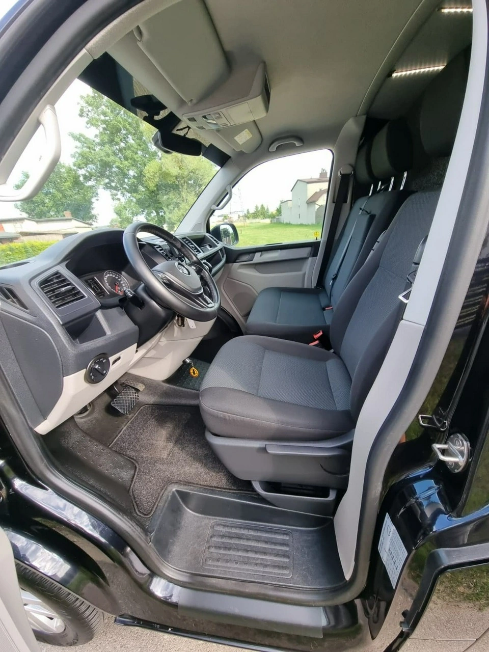 Volkswagen Transporter - Zdjęcie 8