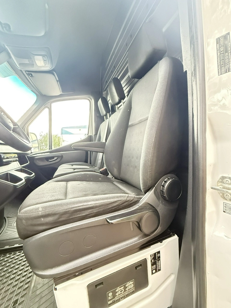 Mercedes Sprinter - Zdjęcie 16