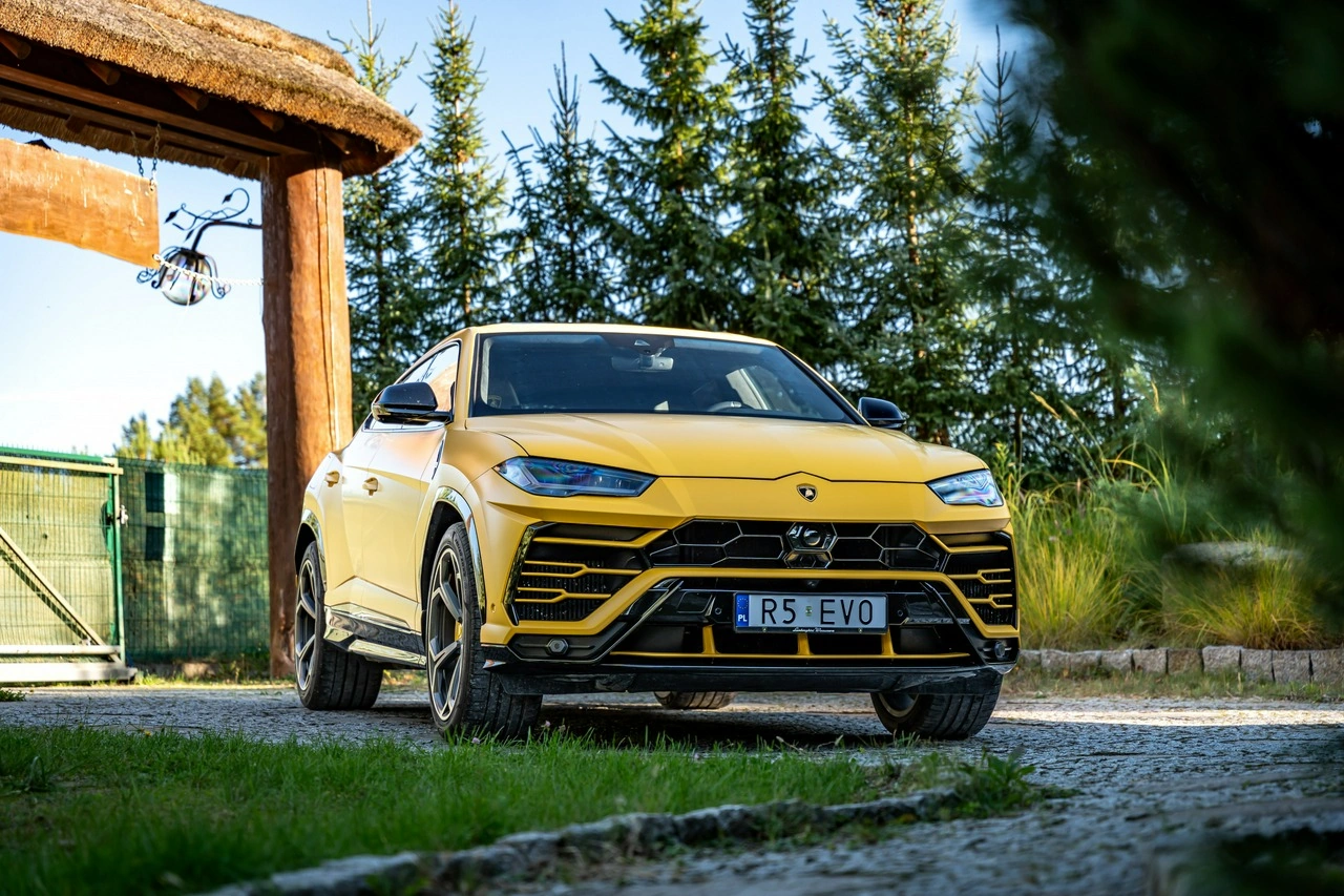 Lamborghini Urus - Zdjęcie 9