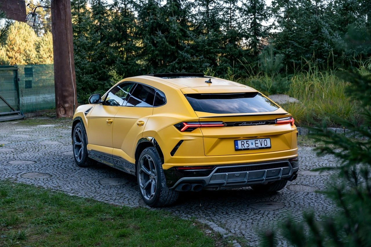 Lamborghini Urus - Zdjęcie 1