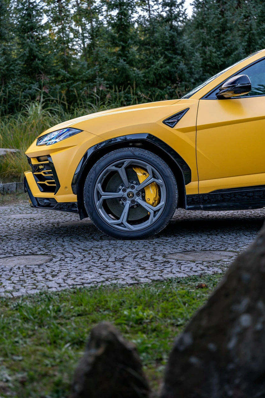 Lamborghini Urus - Zdjęcie 12