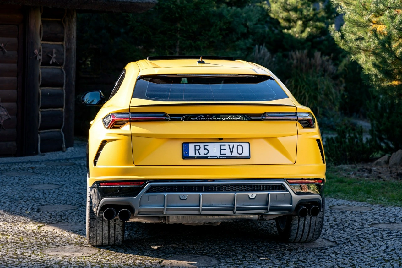 Lamborghini Urus - Zdjęcie 25