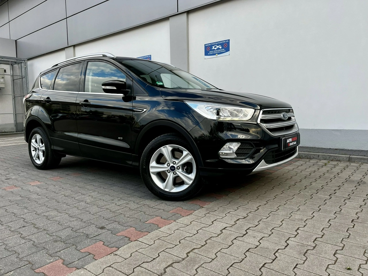 Ford Kuga - Zdjęcie 25