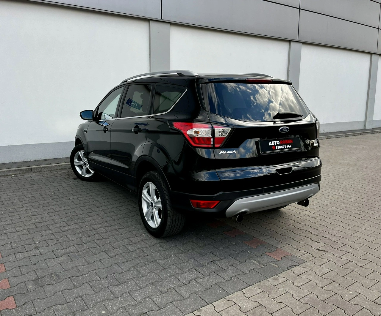 Ford Kuga - Zdjęcie 2