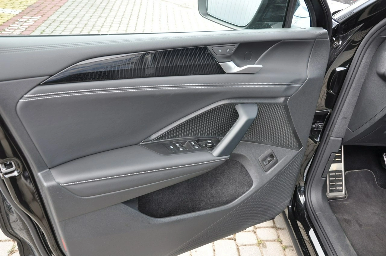 Volkswagen Tiguan - Zdjęcie 9
