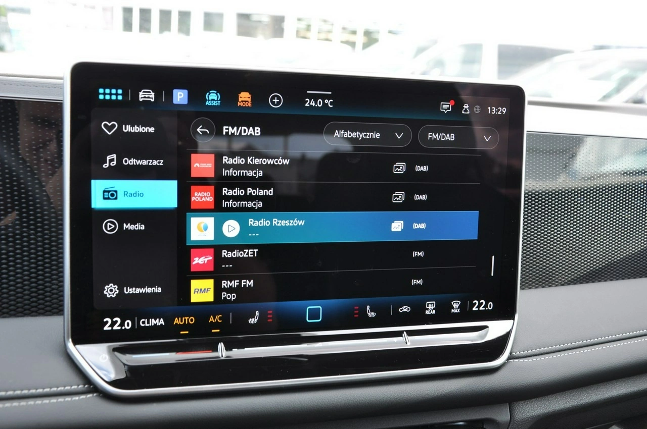 Volkswagen Tiguan - Zdjęcie 18