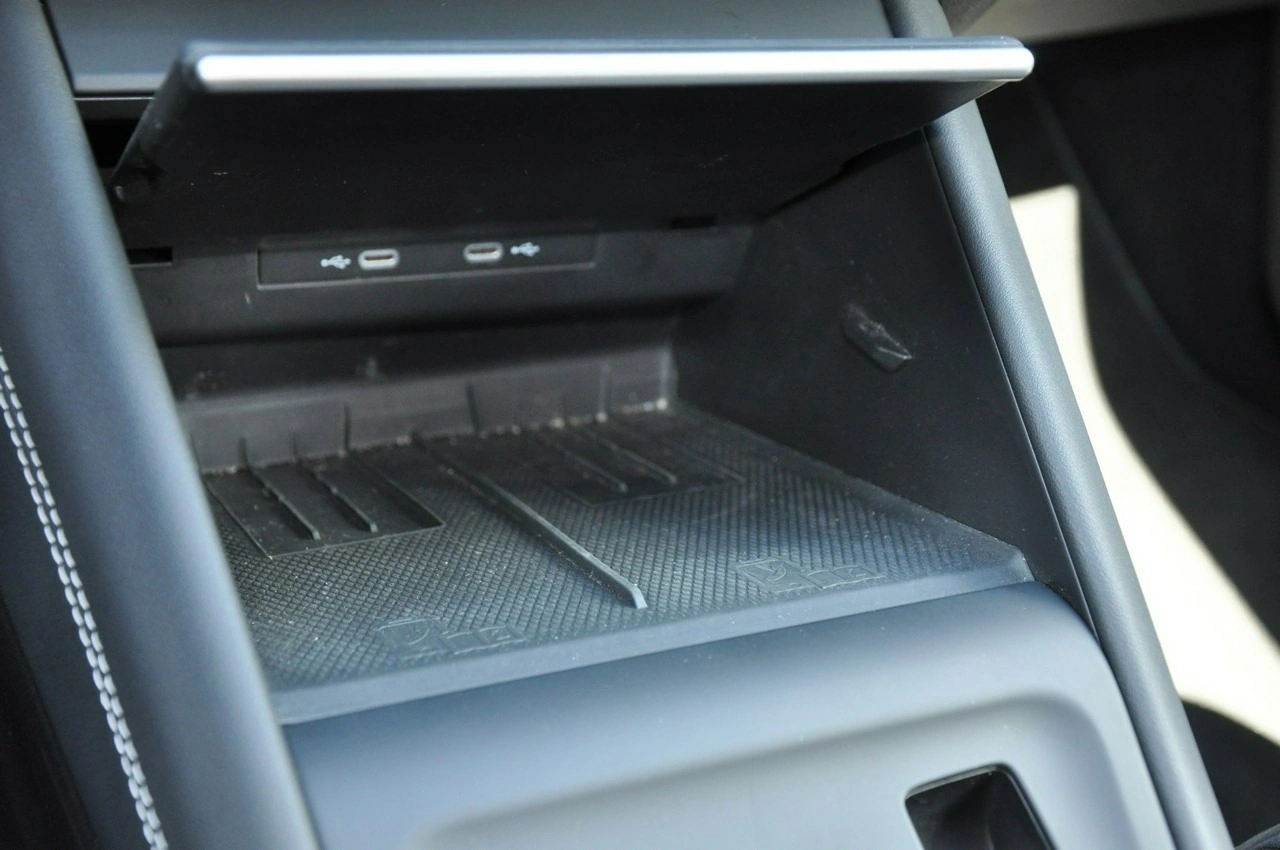 Volkswagen Tiguan - Zdjęcie 30