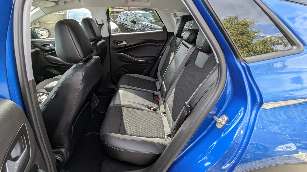 Opel Grandland X - Zdjęcie 16