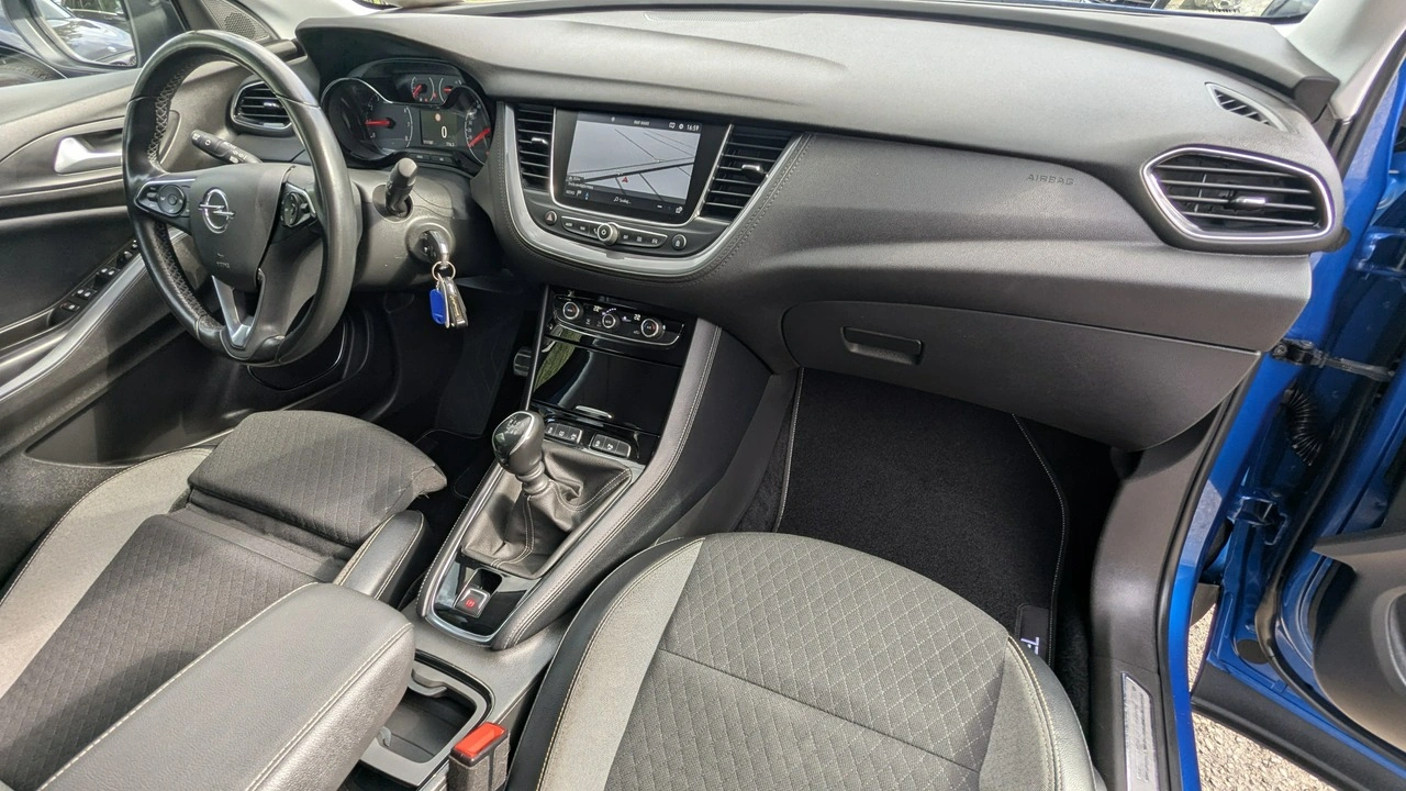 Opel Grandland X - Zdjęcie 20