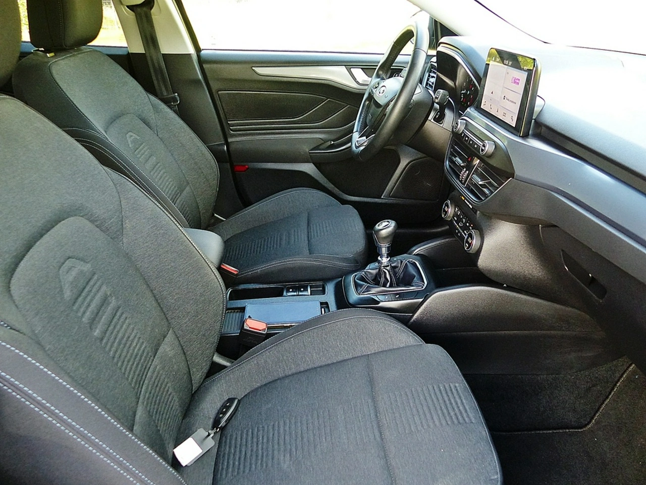 Ford Focus - Zdjęcie 24